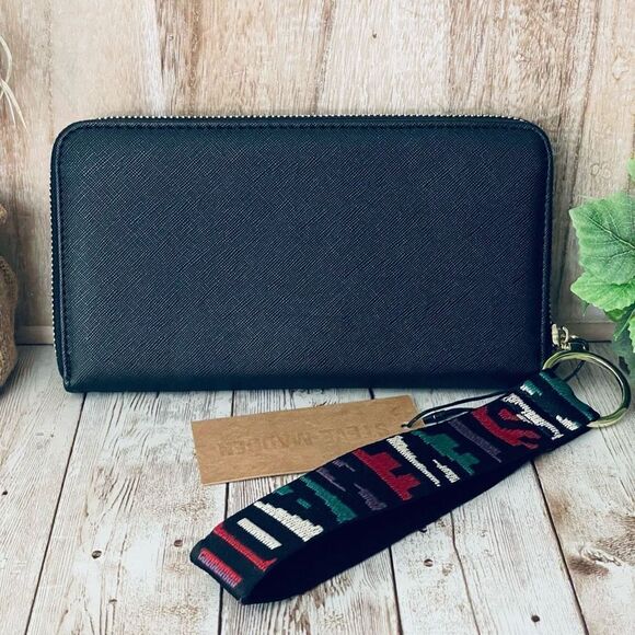 NWT Steve Madden BZIPWEB Black/Gold Zip All Around Wallet Colors Guitar Wristlet - Picture 11 of 12